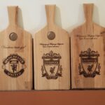 Cheeseboard/Self balancing Winebottle stand: Oak